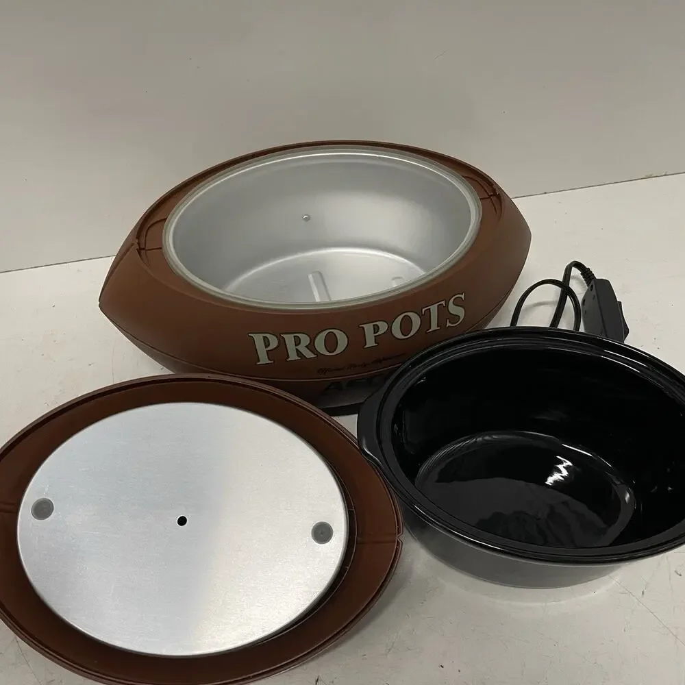 PRO POTS 1.5 Qt Football Slow Cooker Party NFL NCAA Appliance Crock Pot FB-77
